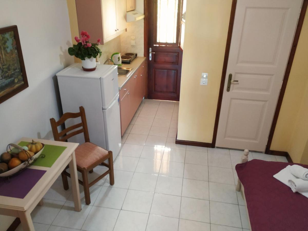 Studios Filippos Skopelos Exterior foto