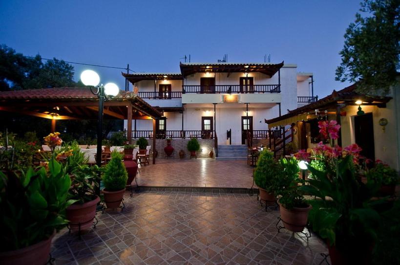 Studios Filippos Skopelos Exterior foto